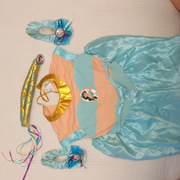 Disney Other - Disney Classics Princess Jasmine Costume